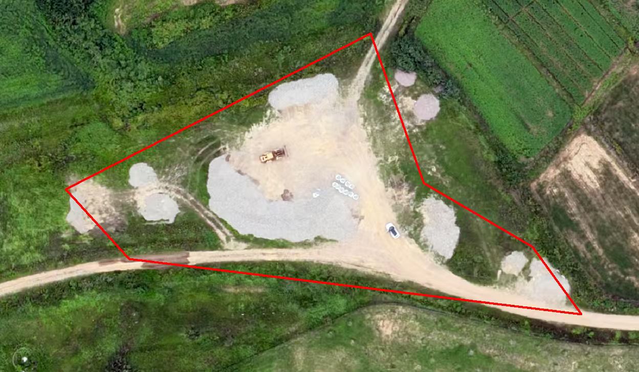 违规采砂石矿巡检场景